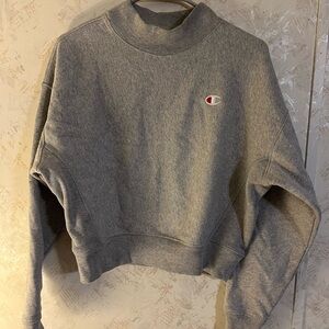 Champion Women's Heather Gray Sweatshirt